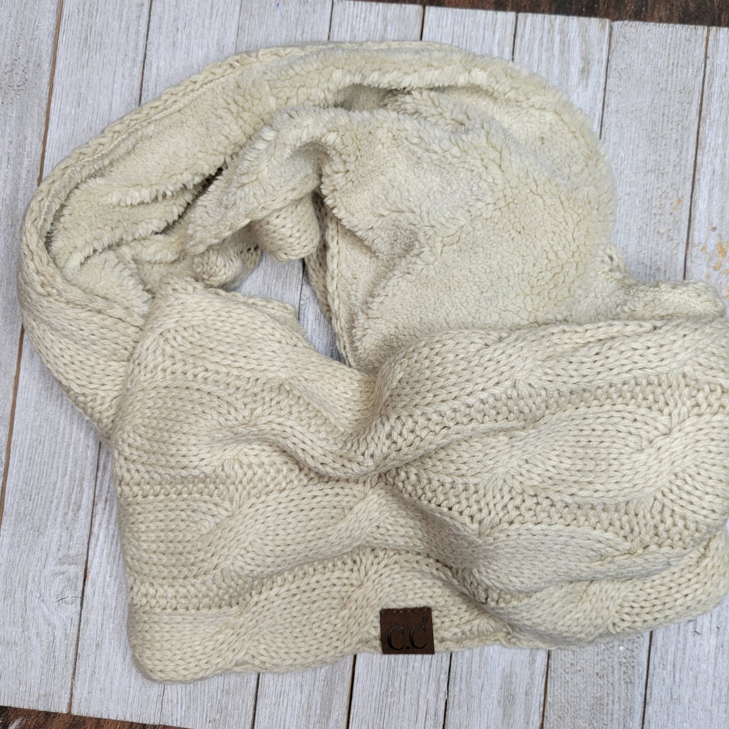 Fuzzy Lined Solid Cable Knit CC Infinity Scarf