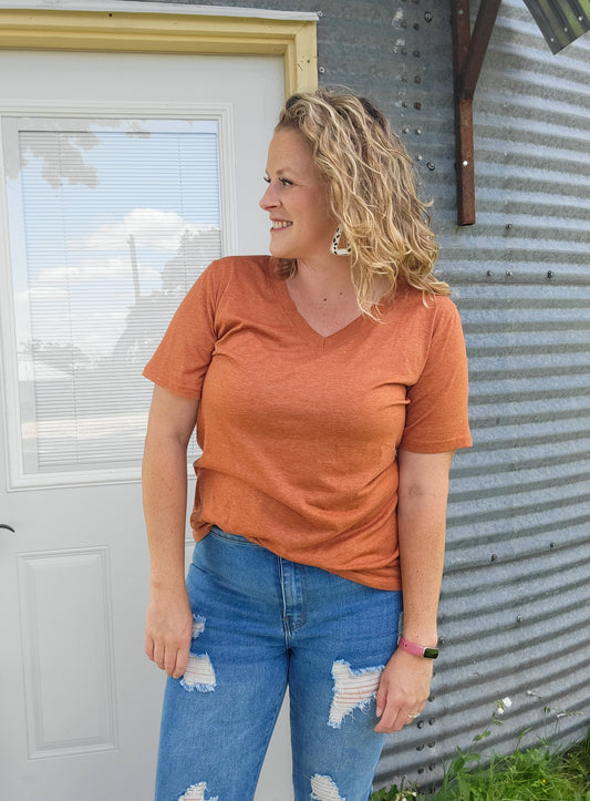 Simple Sterling Tee - Heathered Saddle