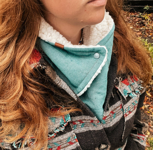 Cowboy Cowl: Soft turquoise