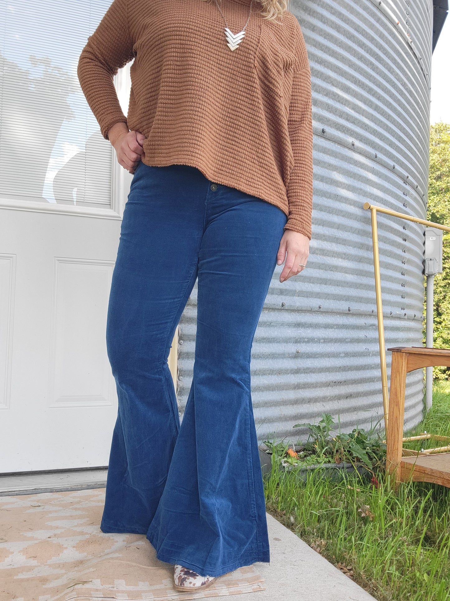 Corduroy Flare Jeans - Navy