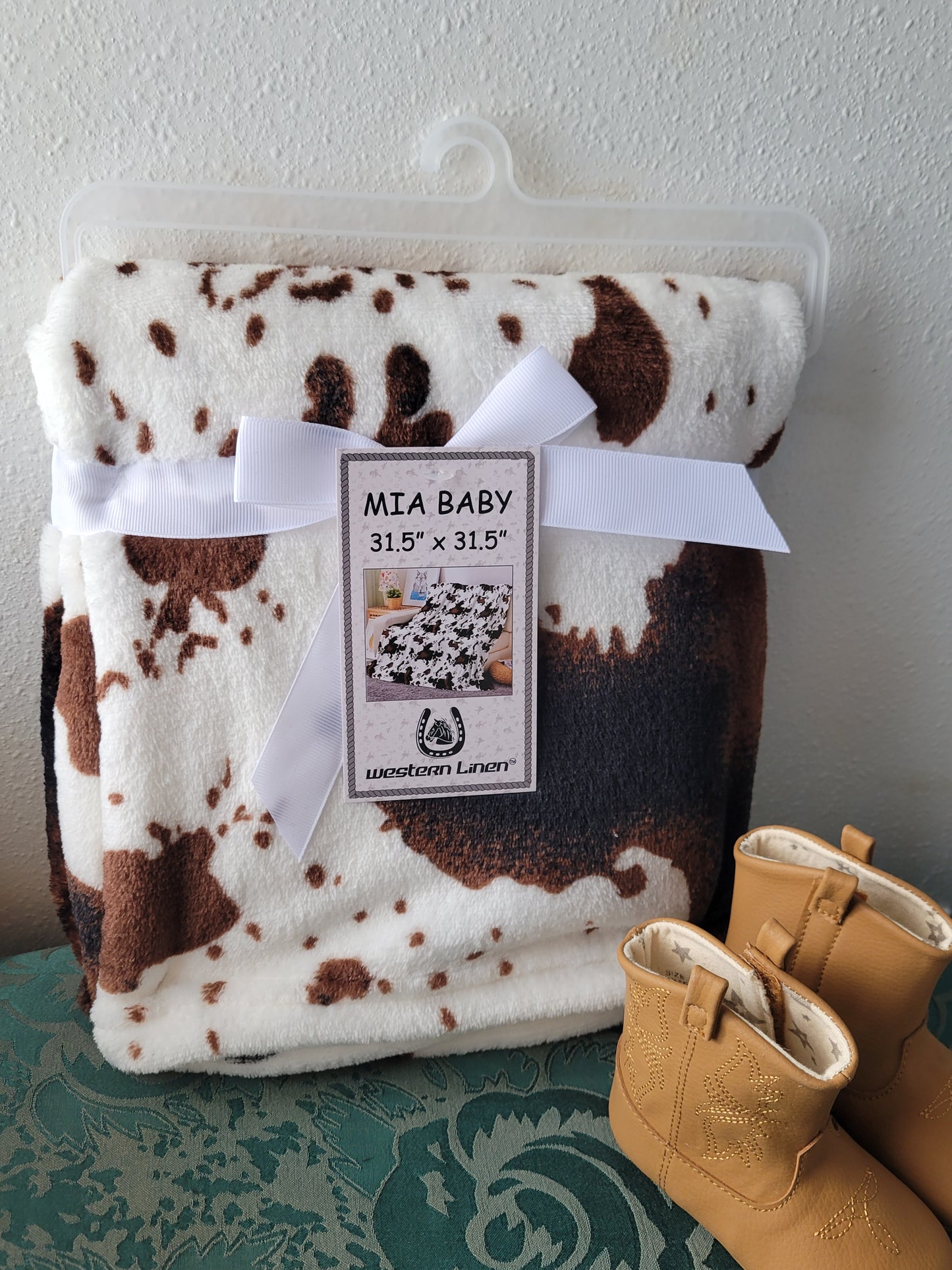 Mia Baby Blanket - Cow Print