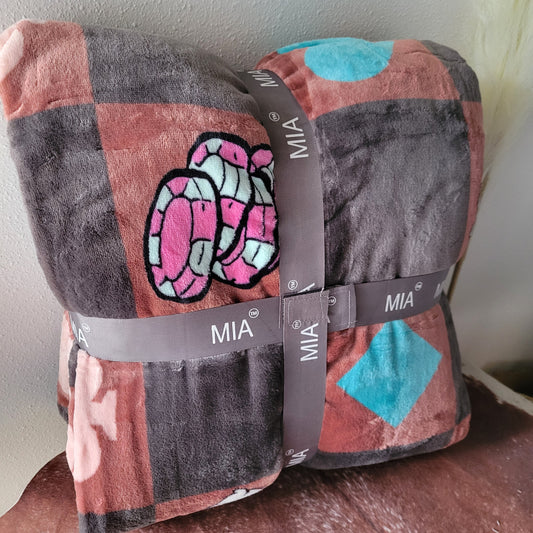 Mia King Throw Blanket - Lashay