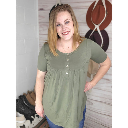 Rileigh Short Sleeve Button Top - Olive